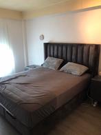 Slaapkamer te koop met 2 nacht kast 160/200 nieuwprjs 2500€, Gris, Enlèvement ou Envoi, Comme neuf, 200 cm