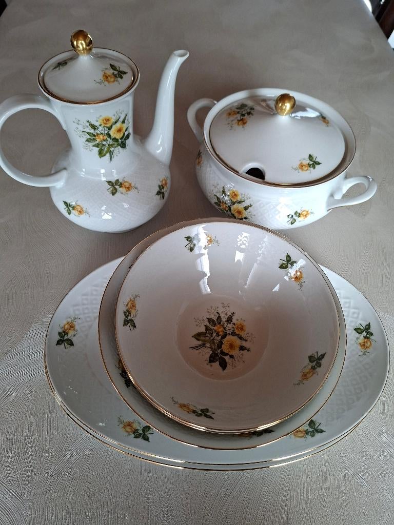 Servies, Ophalen, Zo goed als nieuw