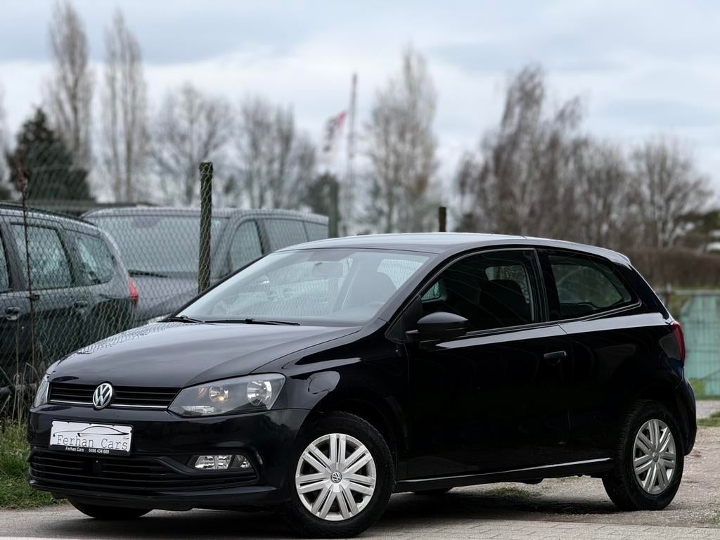 Volkswagen Polo 1.0i • Trendline • 2015 • Euro6b •, Auto's, Volkswagen, Voorwielaandrijving, Testrit aan huis, Stof, Zwart