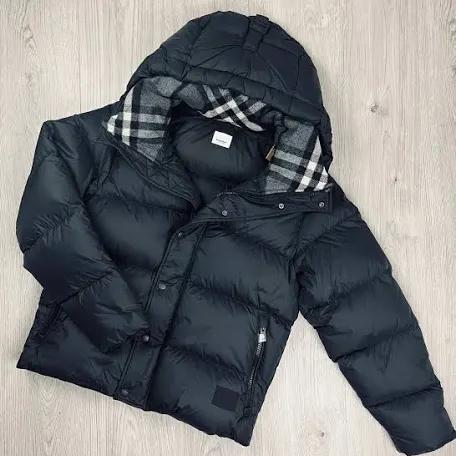 Burberry puffer, Ophalen, Zo goed als nieuw