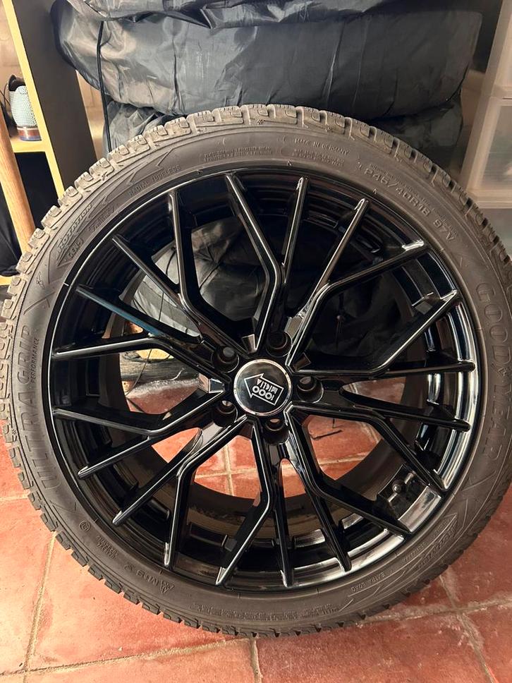 Winterkit 1000 miglia 245/40 R18 voor audi A5, Auto-onderdelen, Banden en Velgen, Band(en), 18 inch, Ophalen