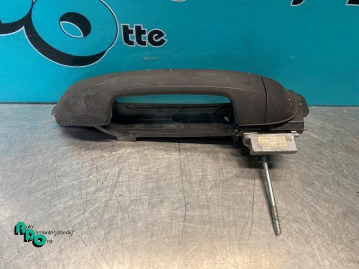 Portiergreep 2Deurs rechts van een Ford Transit Connect (Tra, Auto-onderdelen, Carrosserie, Ford, Gebruikt, 3 maanden garantie