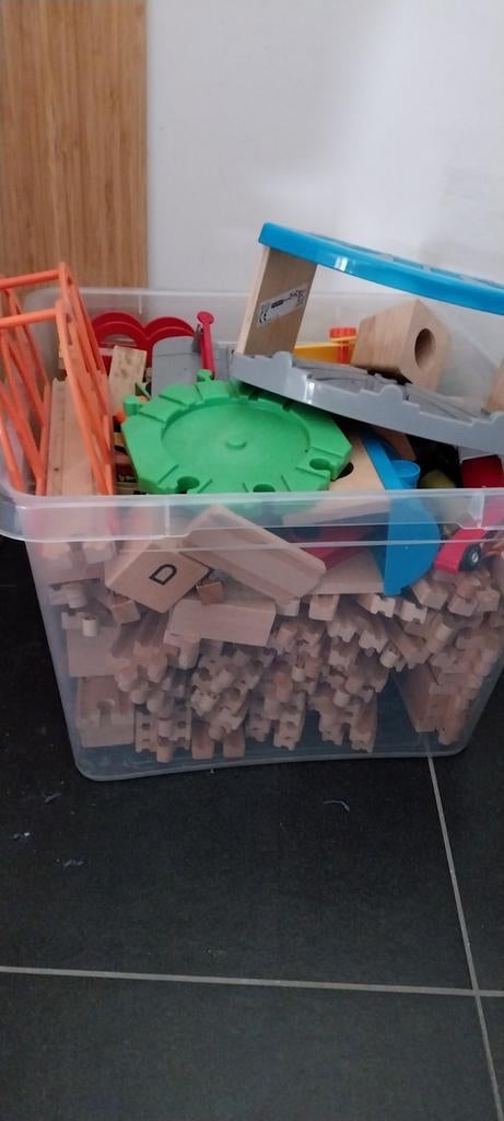 Houten treinbaan, Ophalen