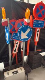 Signalisatie borden verkeersborden, Ophalen, Zo goed als nieuw