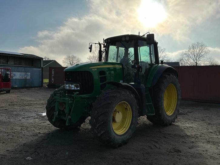 John Deere 7530 4 Wheel Drive Tractor 2008, Zakelijke goederen, Landbouw | Tractoren, John Deere, Gebruikt