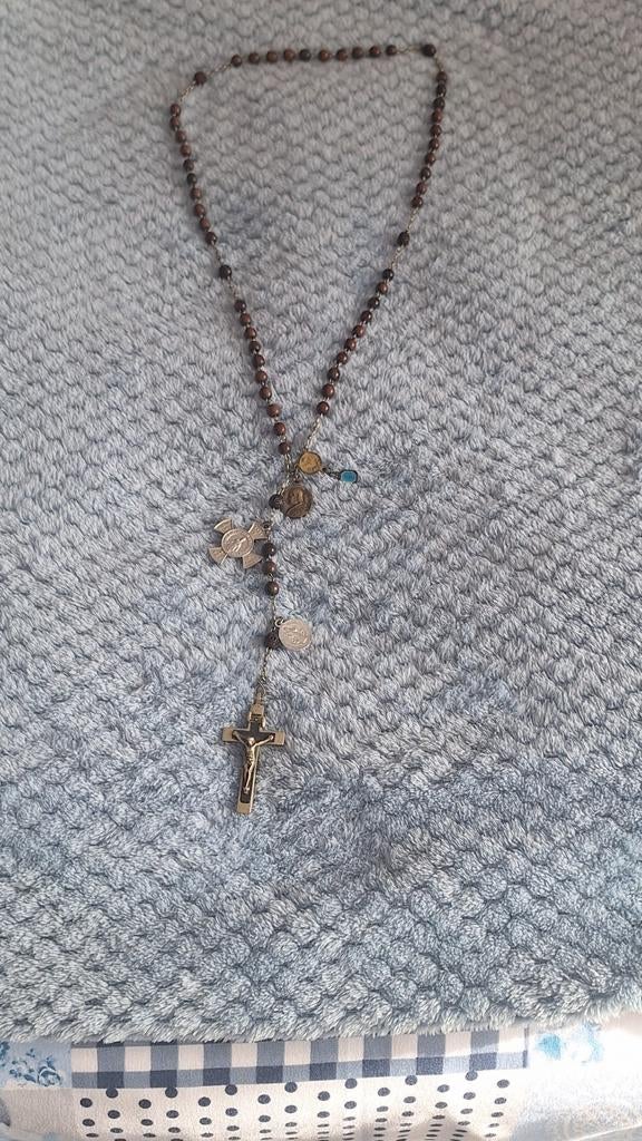 Chapelet, Antiquités & Art, Enlèvement