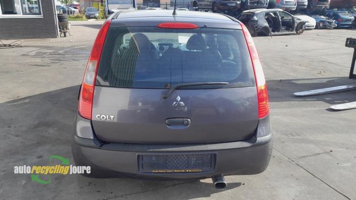Pare-chocs arrière d'un Mitsubishi Colt, -, 3 mois de garantie, Utilisé, Mitsubishi