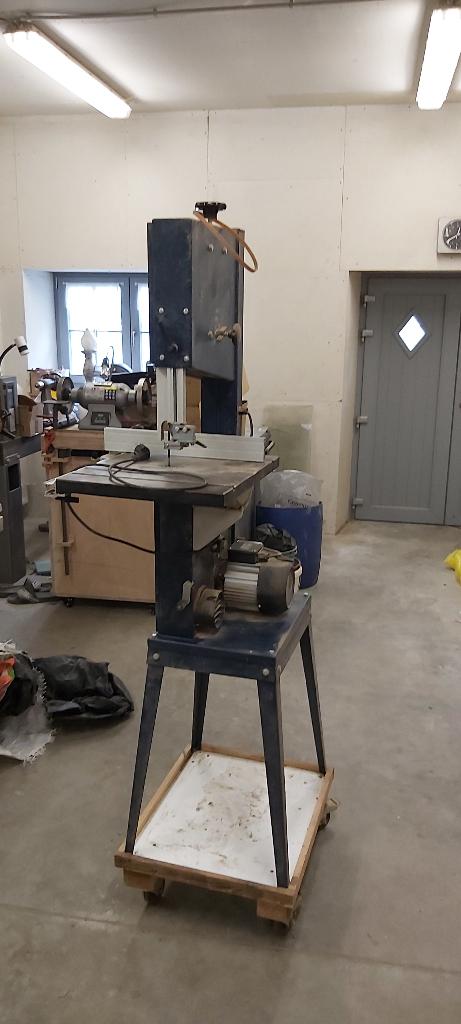 Scie a ruban, Doe-het-zelf en Bouw, Gereedschap | Zaagmachines, Ophalen, Gebruikt, 70 mm of meer, 600 tot 1200 watt