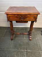 Zeer mooi antiek naaitafeltje, Ophalen