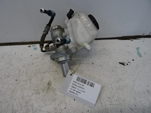 HOOFDREMCILINDER BMW 3 serie (F30) (702620), Auto-onderdelen, Remmen en Aandrijving, BMW, Gebruikt