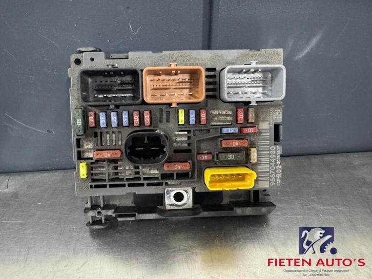 Zekeringkast BSM R02 Citroën Peugeot 9667044980 Delphi, Auto-onderdelen, Elektronica en Kabels, Citroën, Gebruikt, Ophalen of Verzenden