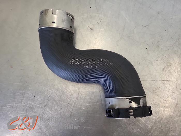 Tuyau intercooler d'un Mercedes Vito, Autos : Pièces & Accessoires, Climatisation & Chauffage, Mercedes-Benz, Utilisé, 3 mois de garantie