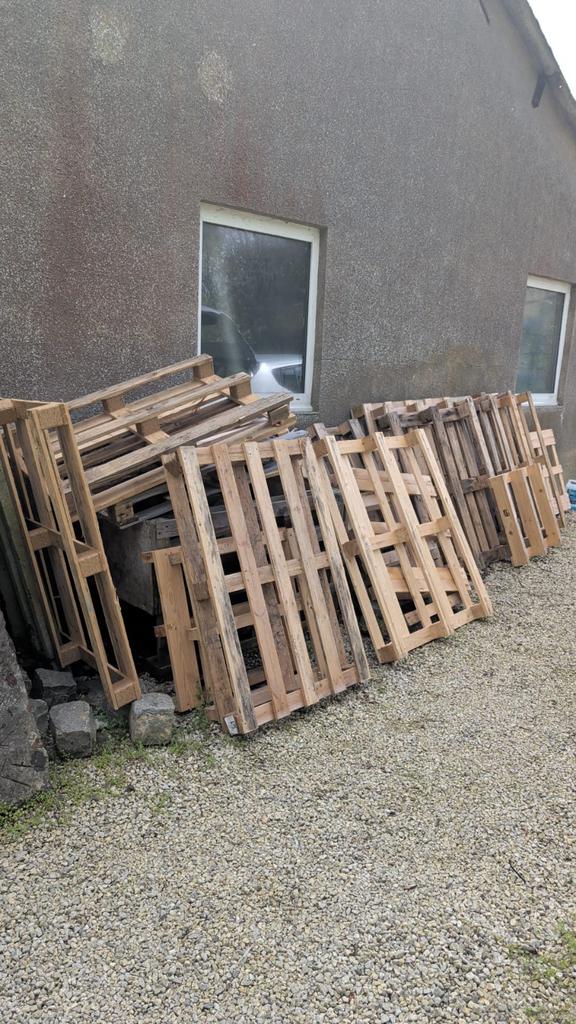 Palettes à donner, Enlèvement