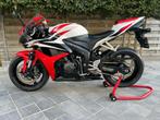 Honda CBR 600 RR **originele staat ** 28000km**topstaat !!**, Motoren, 4 cilinders, Motorrijbewijs A, Bedrijf, Sport