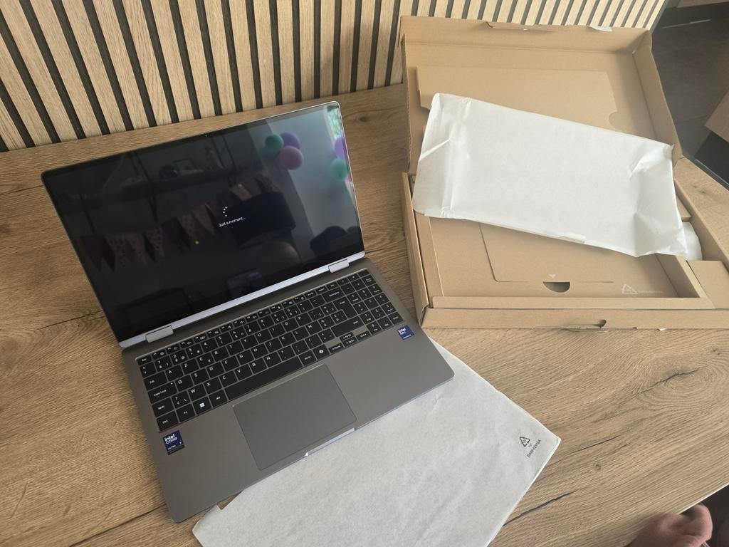 Galaxy Book5 360, Computers en Software, Chromebooks, Ophalen of Verzenden