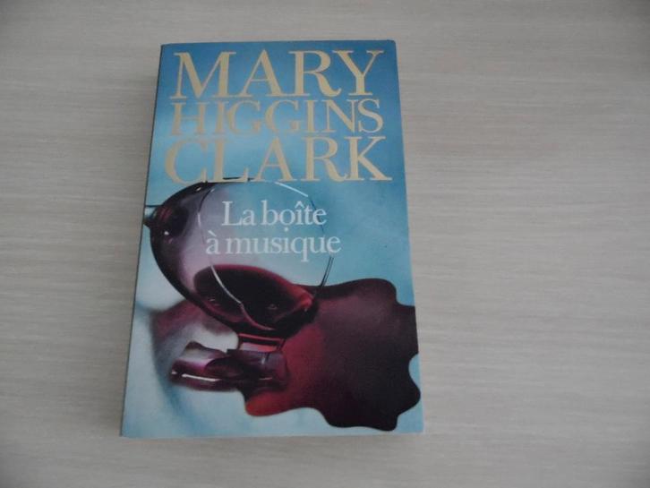 LA BOÎTE À MUSIQUE       MARY HIGGINS CLARK, Boeken, Thrillers, Zo goed als nieuw, Amerika, Ophalen of Verzenden