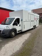 Camion rotisserie, Ophalen