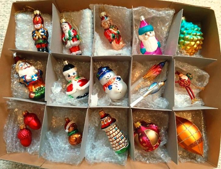 RECHERCHE anciennes boules de Noël, Divers, Noël, Enlèvement ou Envoi