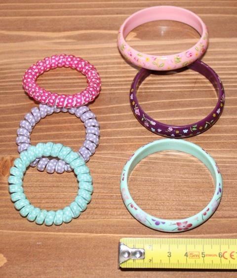 6 bracelets pour petites filles, Bijoux, Sacs & Beauté, Bracelets, Comme neuf, Synthétique ou Plastique, Autres couleurs, Enlèvement ou Envoi