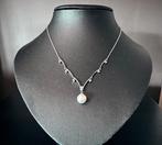 Fijne halsketting met parel., Ophalen, Met strass, Zo goed als nieuw, Zilver