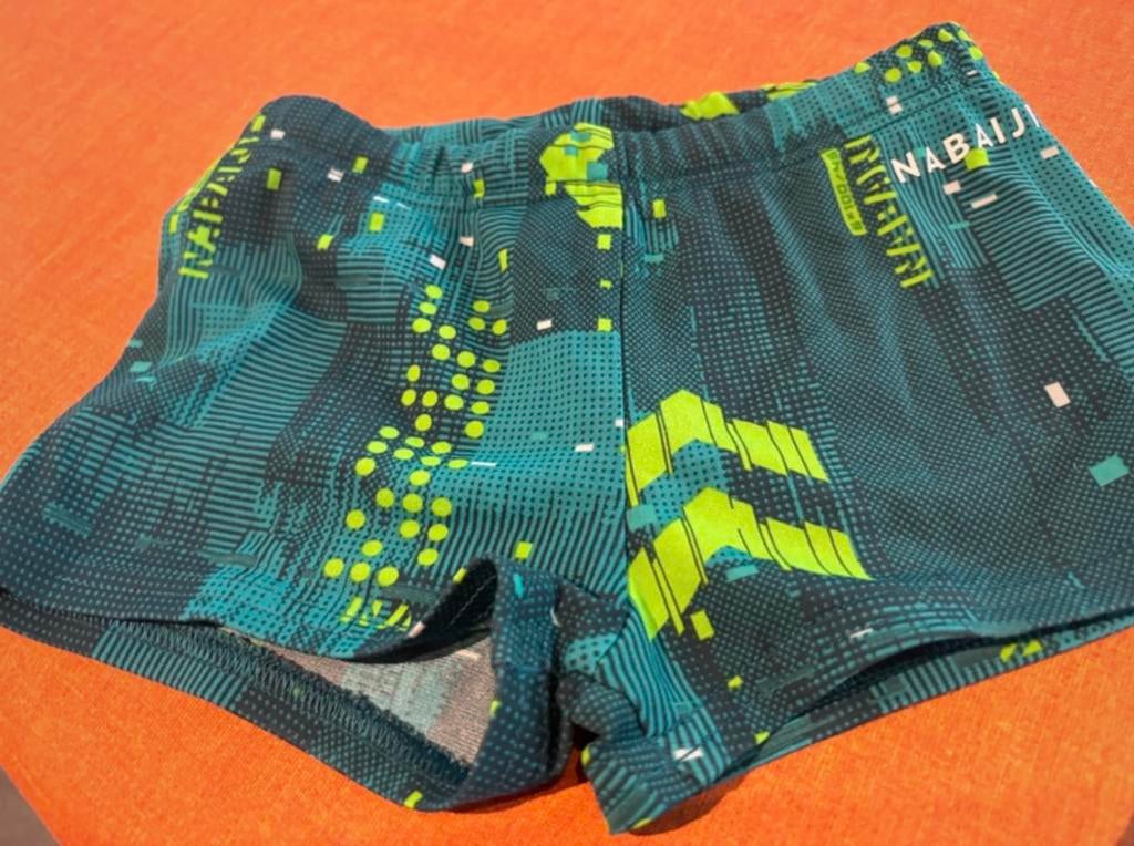 Maillots de bain, taille 116, Enfants & Bébés, Vêtements enfant | Taille 116, Enlèvement ou Envoi, Comme neuf, Garçon, Vêtements de sport ou Maillots de bain