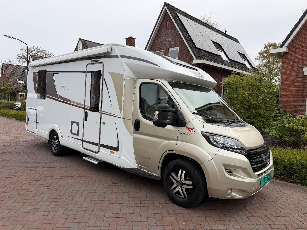 BÜRSTNER TD 745 HARMONY LINE Bj 2020 34.700 Km 1e Eign, Caravanes & Camping, Camping-cars, Particulier, jusqu'à 3, Semi-intégral