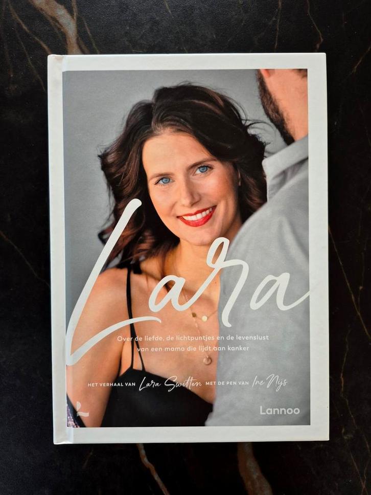 Lara Switten - Lara, Boeken, Biografieën, Nieuw, Ophalen of Verzenden