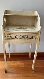 Venetiaans bijzettafeltje Louis XV, Ophalen