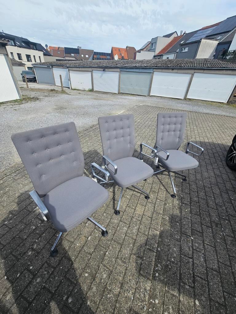 Ergonomische bureaustoel Vitra ID trim grijs, Huis en Inrichting, Bureaustoelen, Ophalen, Gaming bureaustoel, Zo goed als nieuw
