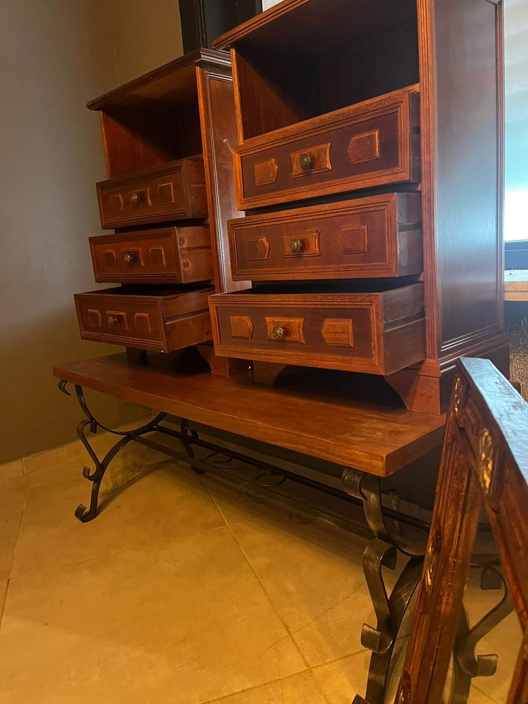 Meubles anciens, Enlèvement