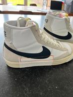 Nike Blazer Mid 77 Pro Club, Ophalen of Verzenden, Zo goed als nieuw