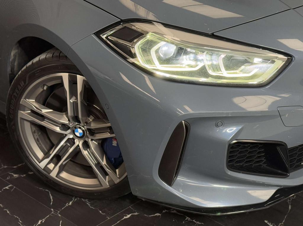 BMW 1 Serie 135 M135iXAS OPF X-DRIVE (automatique), Autos, BMW, Argent ou Gris, Achat, 306 ch, Entreprise