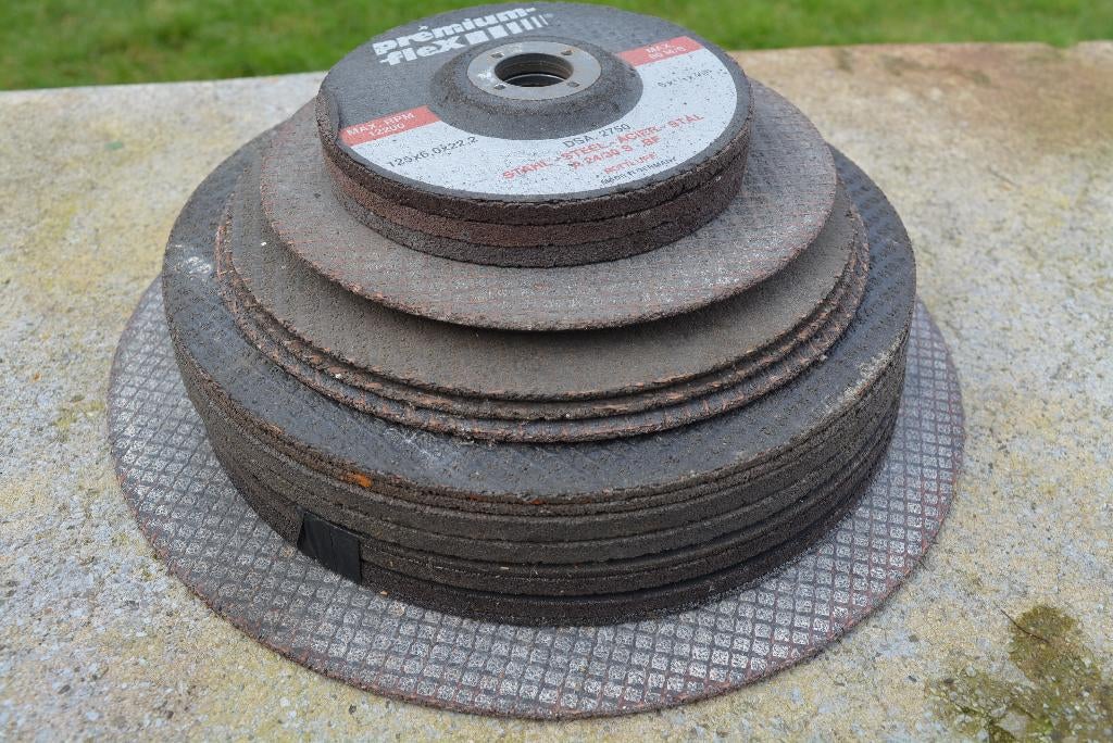 disques à couper le métal ., Bricolage & Construction, Métaux, Enlèvement, Comme neuf, Fer