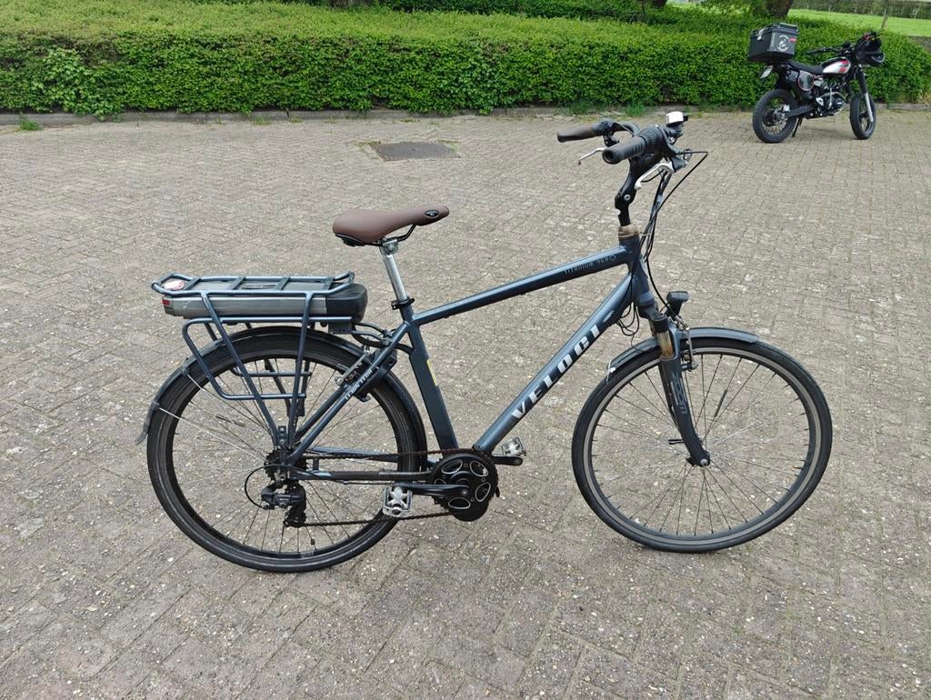 Veloci herenfiets met middenmotor. Weinig kms!, Enlèvement ou Envoi