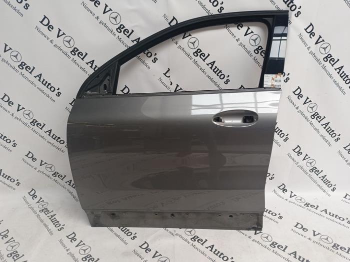 Portier 4Deurs links-voor van een Mercedes GLA (787), Auto-onderdelen, Carrosserie, Deur, Mercedes-Benz, Gebruikt, 3 maanden garantie