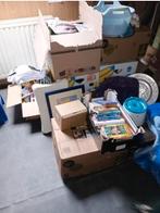 12 volle dozen of zakken voor rommelmarkt / brocante, Ophalen