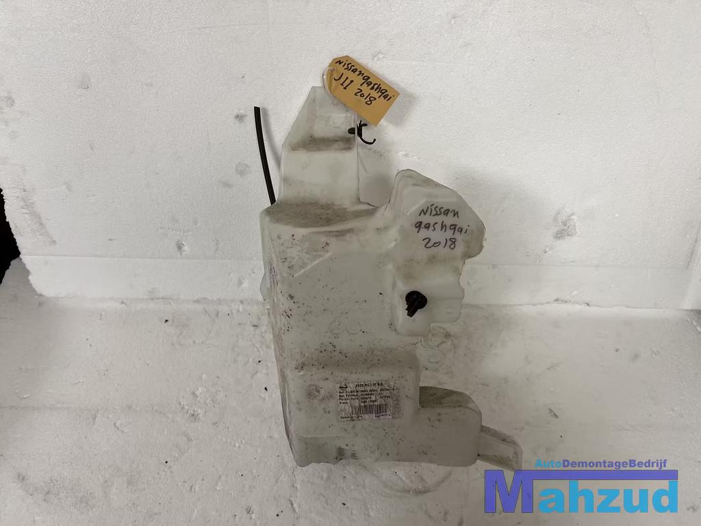 NISSAN QASHQAI 2 J11 Ruitensproeiertank 2013-2021, Nissan Motor Co., Ltd., Takashima 1-chome 1-1
220-8686  Yokohama, Utilisé, NISSAN_SR@mail.nissan.co.jp