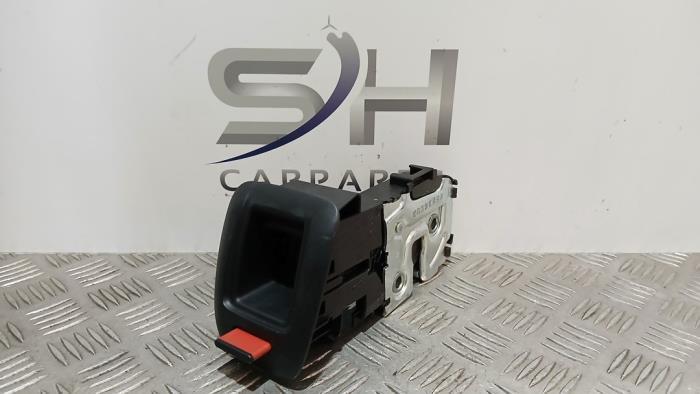 Serrure banquette arrière d'un Mercedes B-Klasse, 3 mois de garantie, Utilisé, -, -