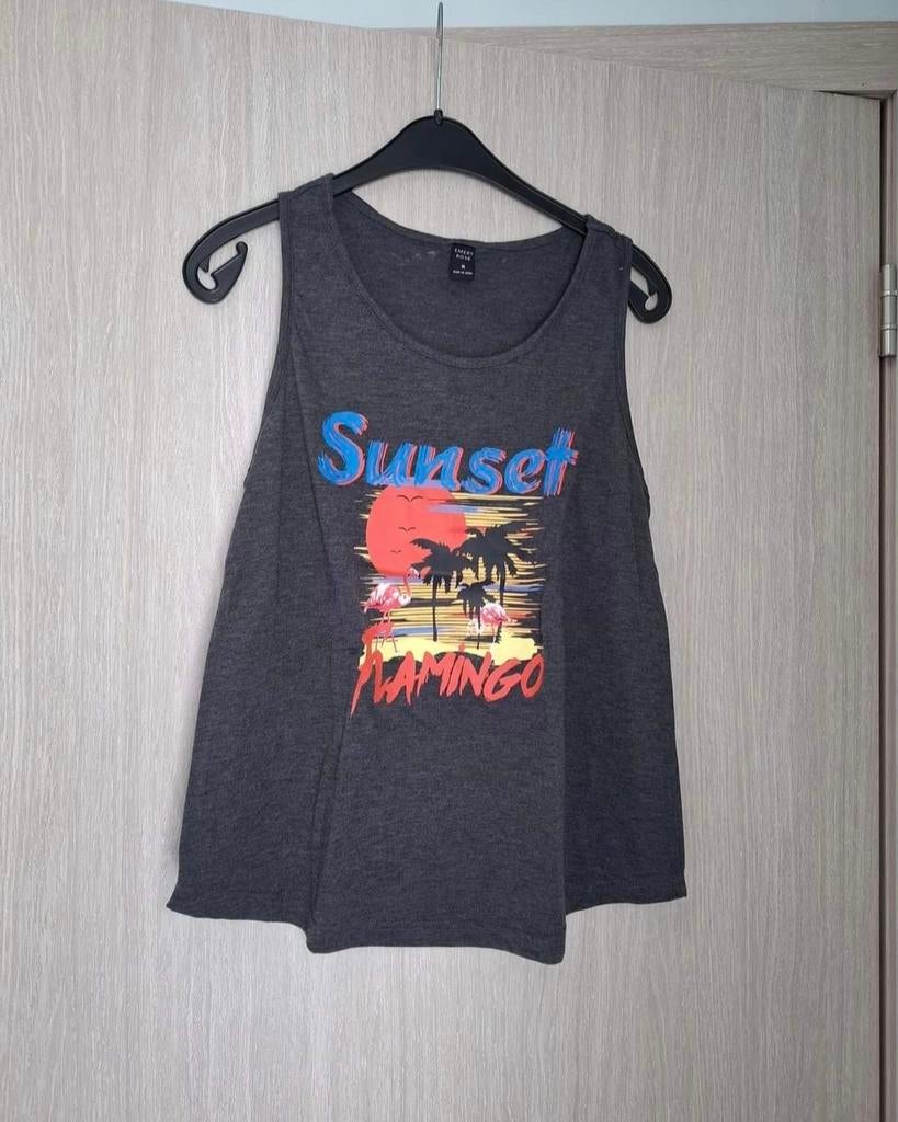 Toptje Emery Rose maat M, Kleding | Dames, Topjes, Emery rose, Ophalen of Verzenden, Zo goed als nieuw, Maat 38/40 (M)