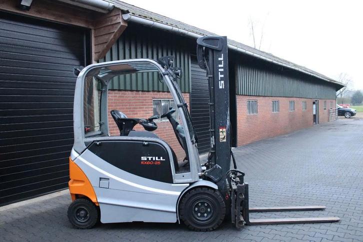 Still RX60 25 heftruck elektrische accubj 2023 triplex lepel, Zakelijke goederen, Machines en Bouw | Heftrucks en Intern transport