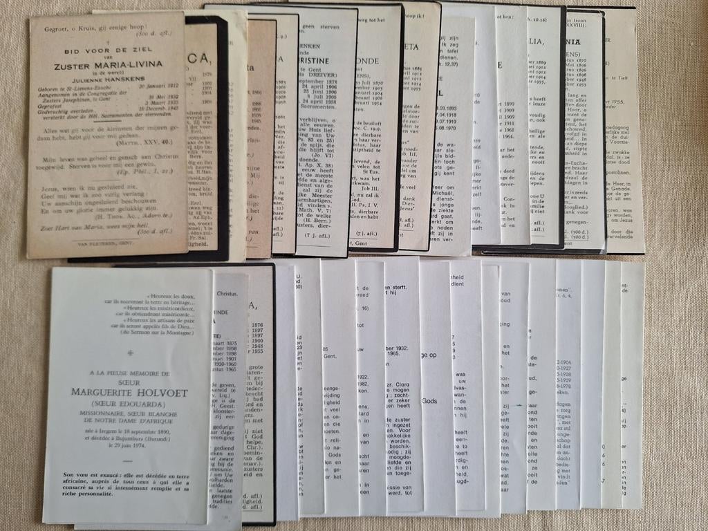 31 x bidprentjes zusters missionarissen periode 1900 - 1990, Divers, Calendriers, Enlèvement ou Envoi