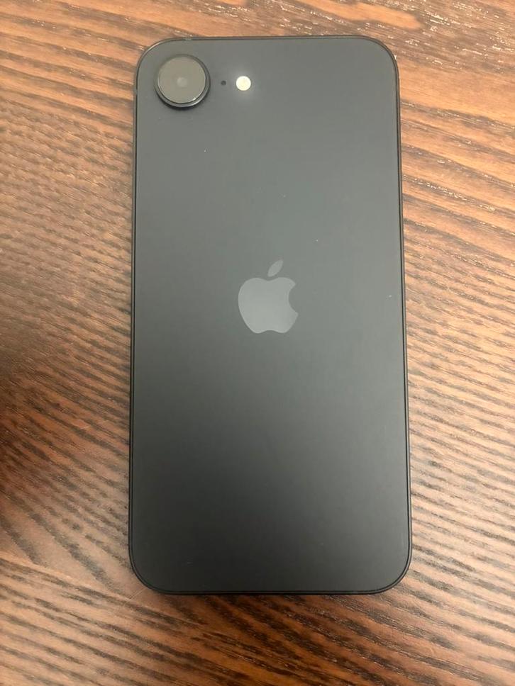 Iphone 17e 256Gb, Telecommunicatie, Mobiele telefoons | Apple iPhone, Zo goed als nieuw, Ophalen of Verzenden