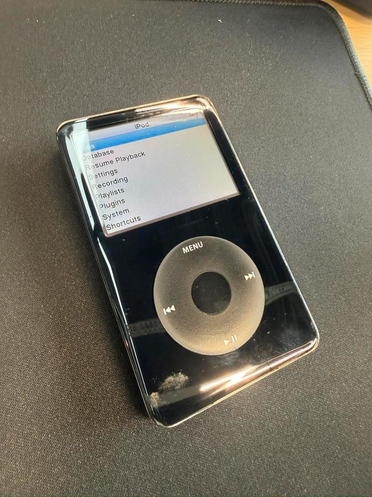 Ipod 5th gen, Audio, Tv en Foto, Mp3-spelers | Apple iPod, Zo goed als nieuw, Classic, 20 tot 40 GB, Zwart, Ophalen of Verzenden