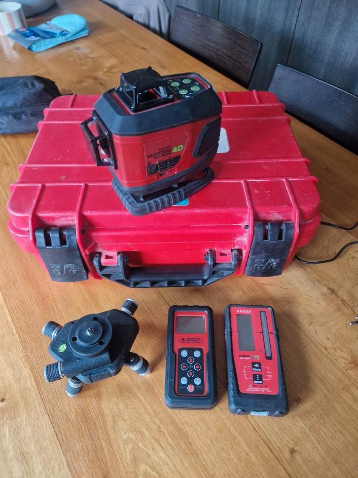 Futech Multicross laser met ontvanger, Doe-het-zelf en Bouw, Meetapparatuur, Zo goed als nieuw, Overige meters, Ophalen