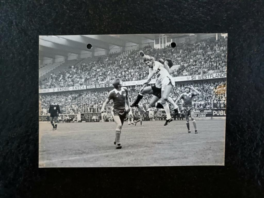 Persfoto Jan Ceulemans - Club Brugge - Brugse Metten 1980, Verzamelen, Sportartikelen en Voetbal, Zo goed als nieuw, Poster, Plaatje of Sticker