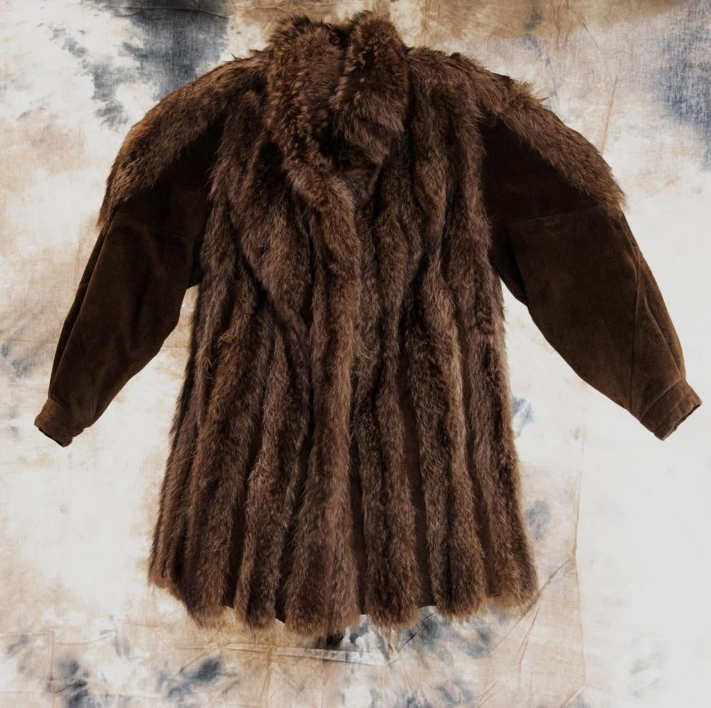 2 manteaux de fourrure à vendre, Enlèvement, Comme neuf, Taille 42/44 (L), Autres couleurs