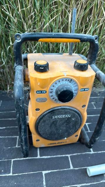Gratis op te halen werfradio sangean beschikbaar voor biedingen