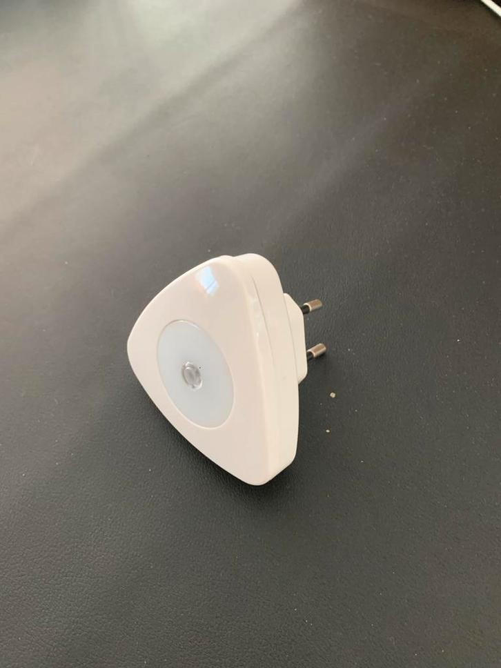 Alecto ANV-20 LED nachtlampje - auto aan in donker, Kinderen en Baby's, Kinderkamer | Inrichting en Decoratie, Zo goed als nieuw
