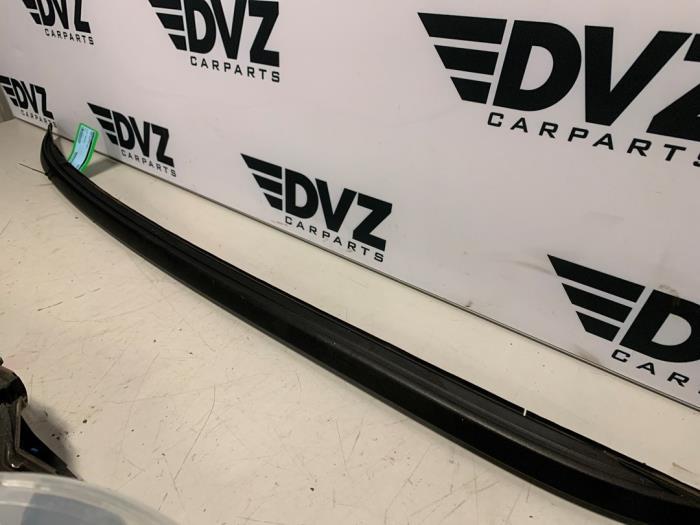 Dakrail links van een Ford Kuga, Auto-onderdelen, Carrosserie, Ford, Gebruikt, 3 maanden garantie, Ophalen of Verzenden