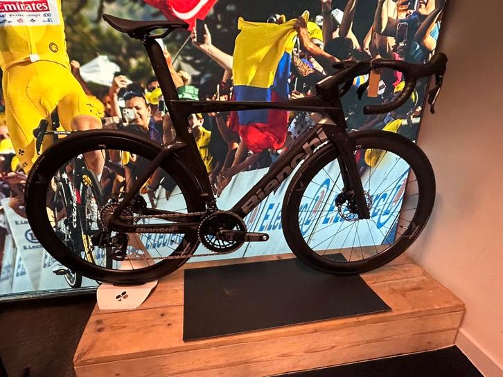 Knal deal .!! Nieuwe bianchi oltre pro, Fietsen en Brommers, Fietsen | Racefietsen, Zo goed als nieuw, Carbon, Ophalen